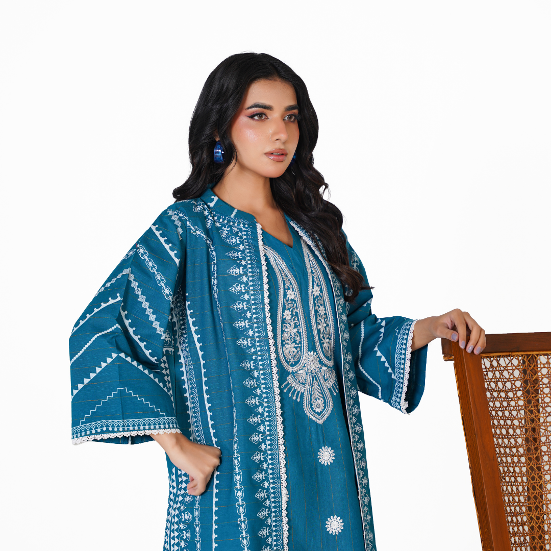 2-Piece Printed Khaddar Gown Outfit – Embroidered Inner & Matching Trouser - Winter